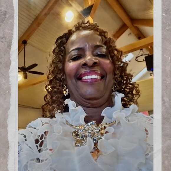 Meet your Posher, Blanche - Picture 1 of 1